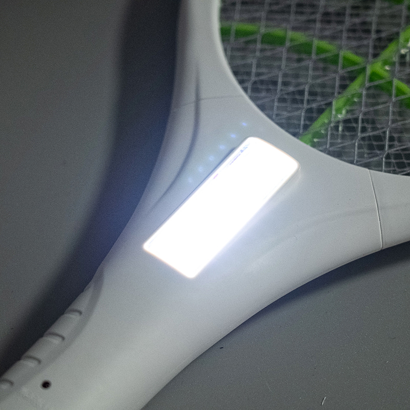 FF-783 3-kolorowa dioda LED z wtyczką Akumulator kwasowo-ołowiowy 400 mAh Elektryczna packa na komary FF-783 3-kolorowa dioda LED z wtyczką Akumulator kwasowo-ołowiowy 400 mAh Elektryczna packa na komary