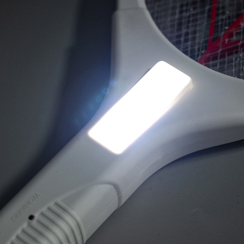 FF-785 3-kolorowa dioda LED z wtyczką, akumulator kwasowo-ołowiowy, elektryczna packa na komary 400 mAh FF-785 3-kolorowa dioda LED z wtyczką, akumulator kwasowo-ołowiowy, elektryczna packa na komary 400 mAh